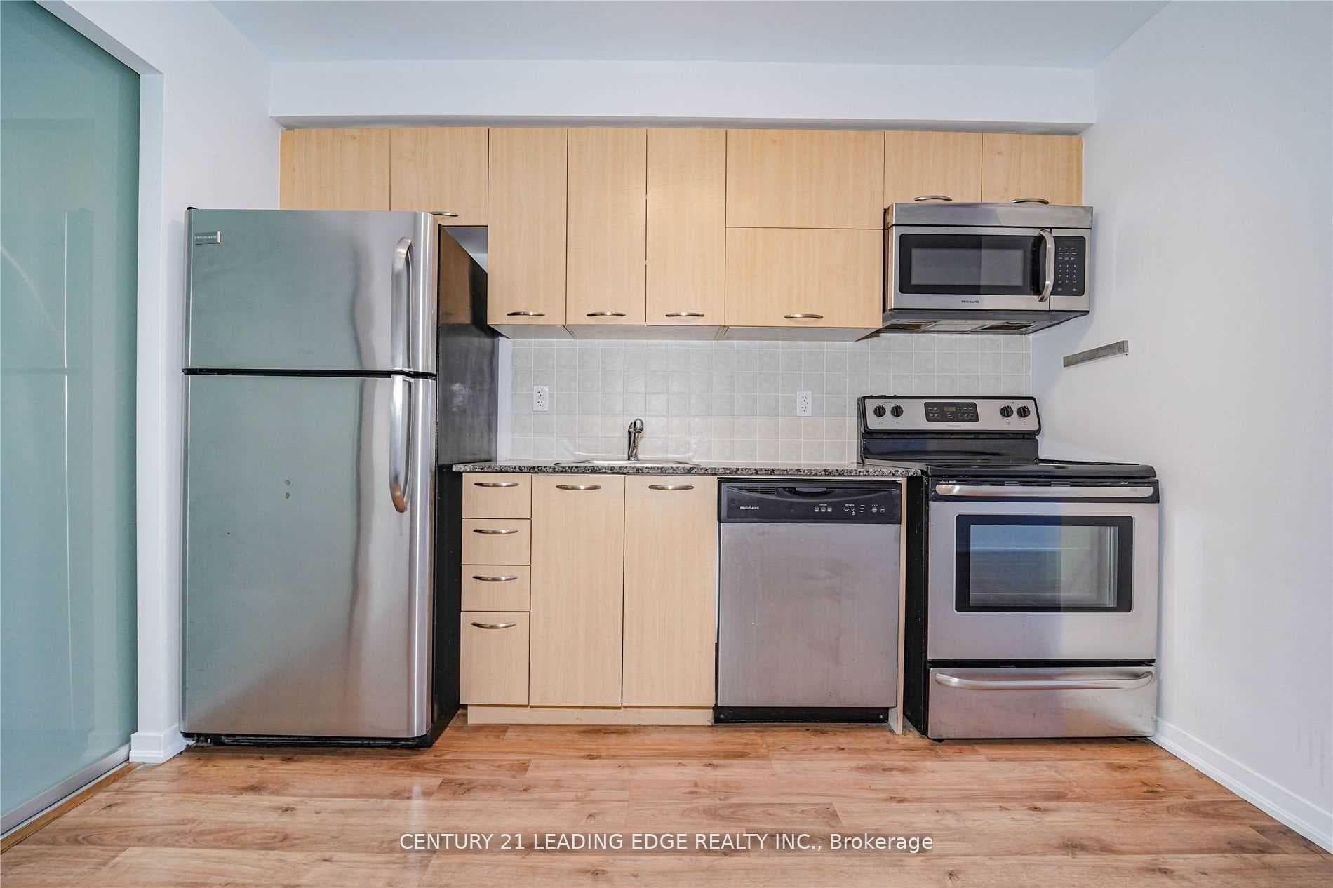 38 Joe Shuster Way Unit 1524 photo 35