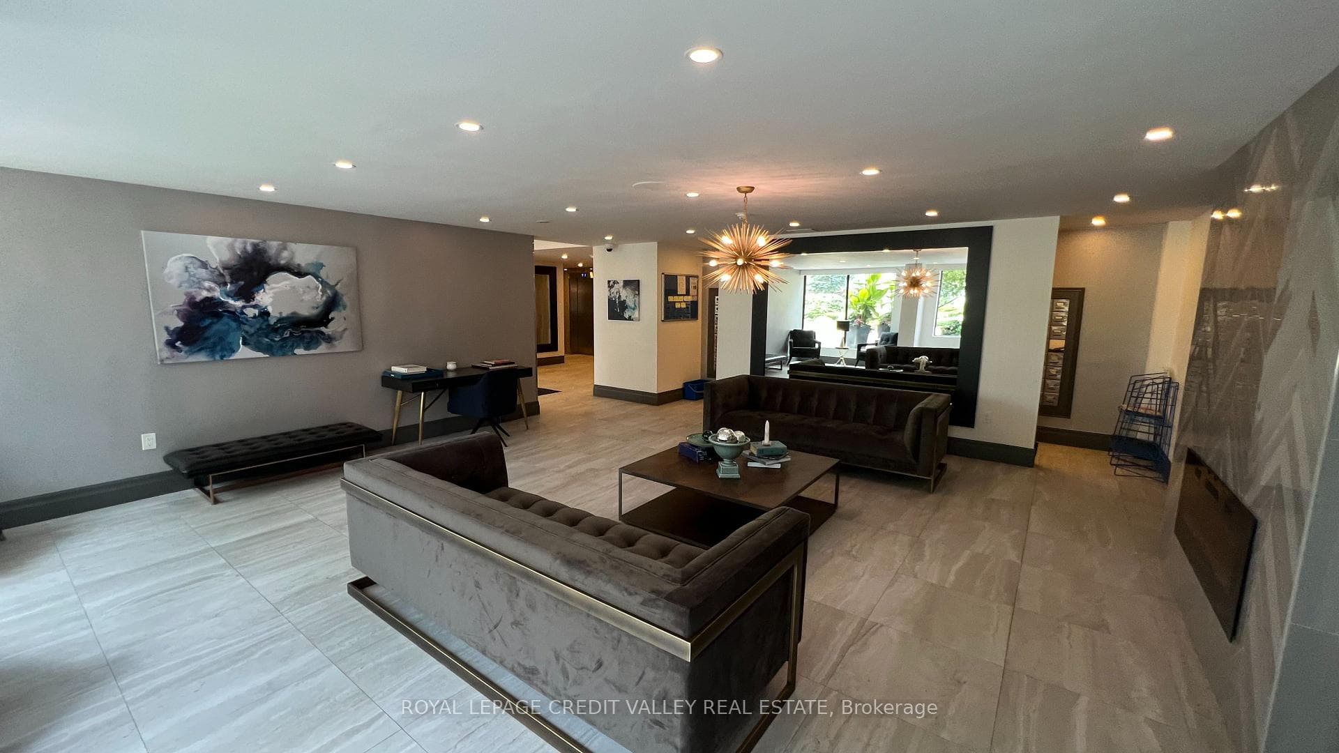 1270 Maple Crossing Boulevard Unit 704 photo 5