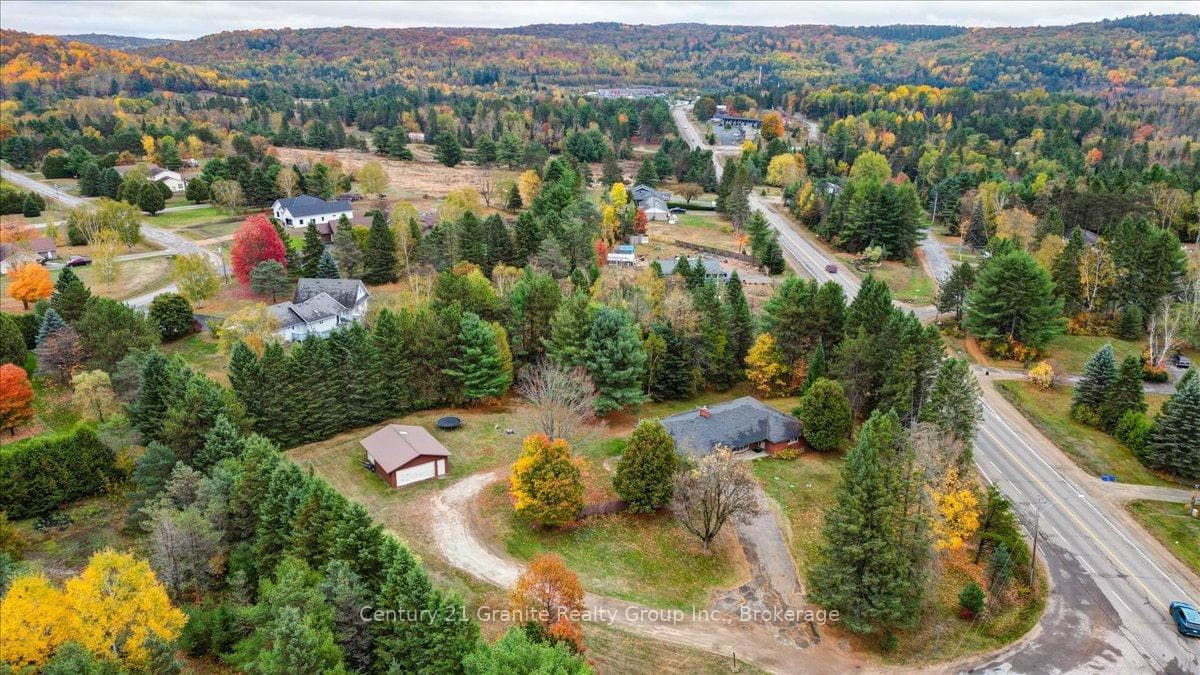 4 Maxwell Settlement Road photo 41