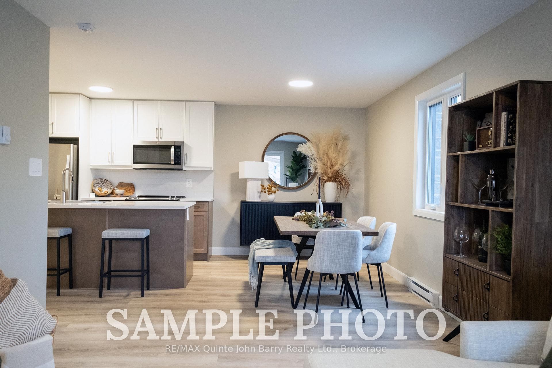 306-10 Hillside Meadow Drive photo 8