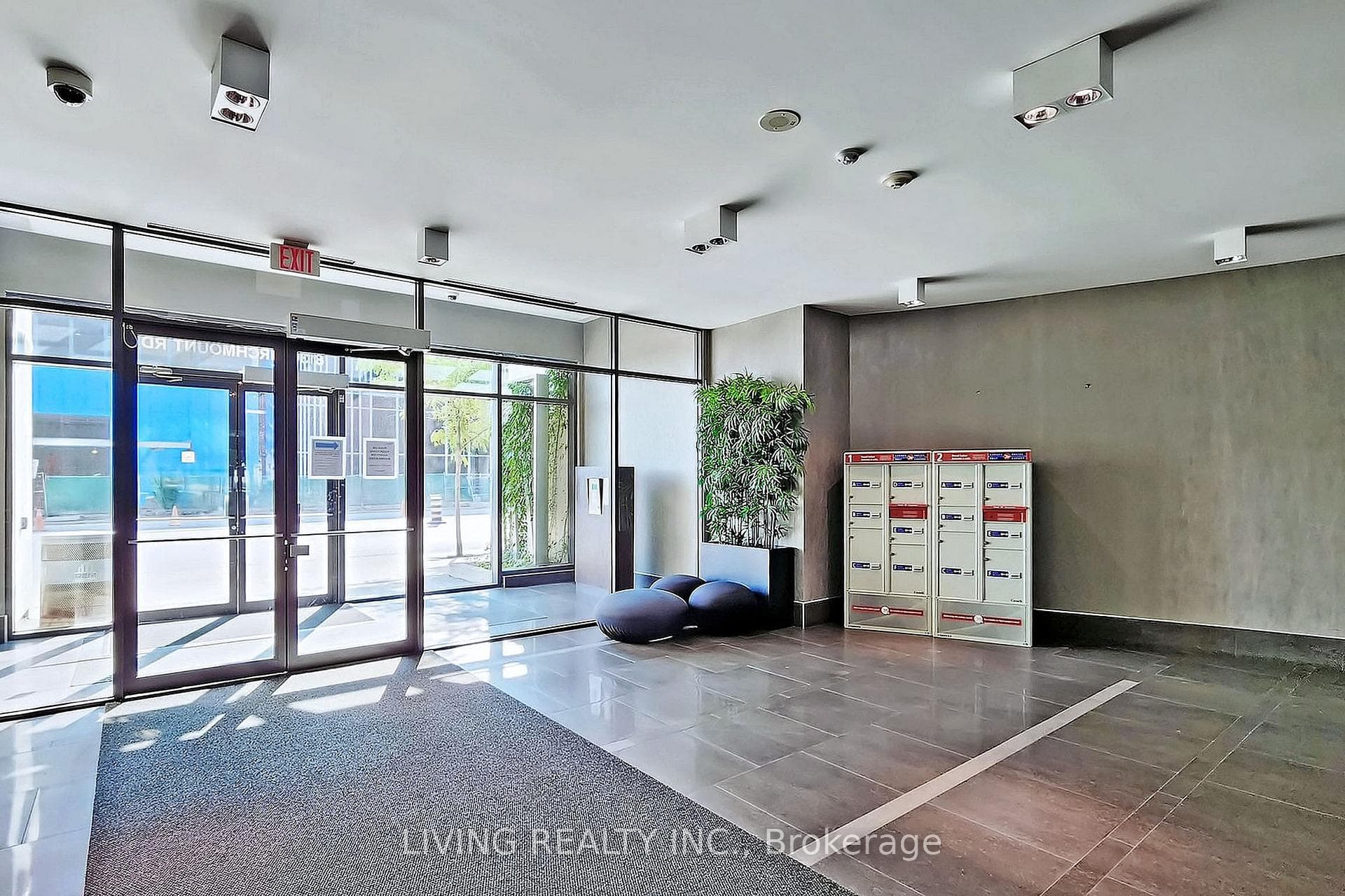 8130 Birchmount Road Unit 1008 photo 3