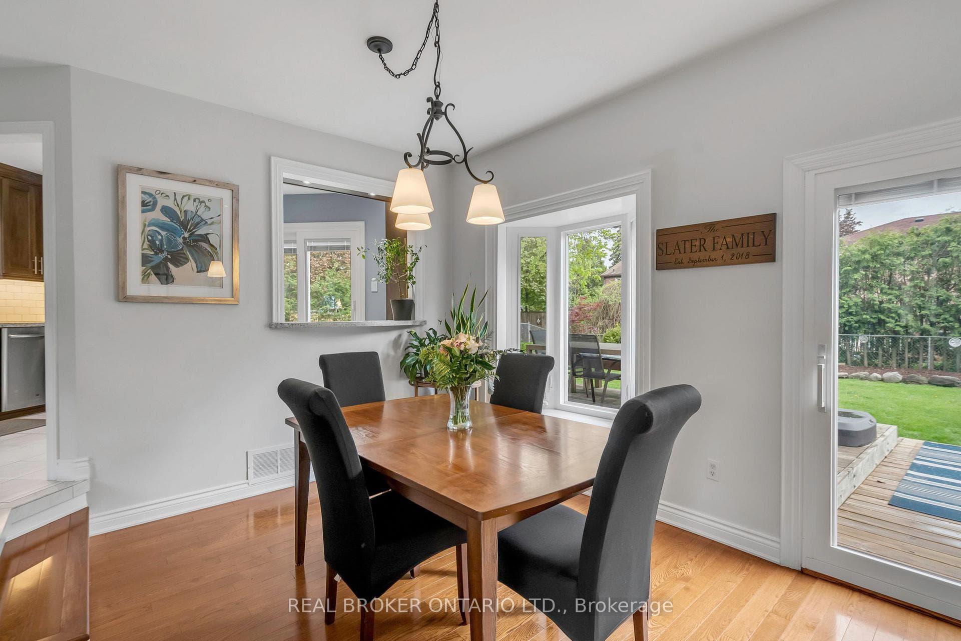 40 Montcalm Place photo 7