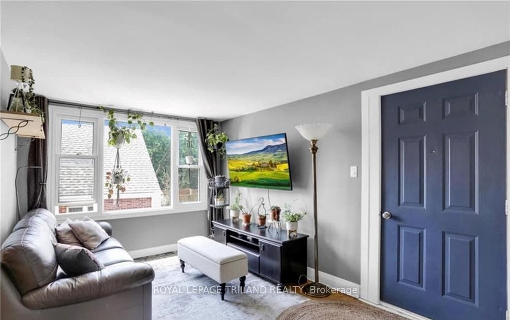 28 BEATTIE Avenue photo 19