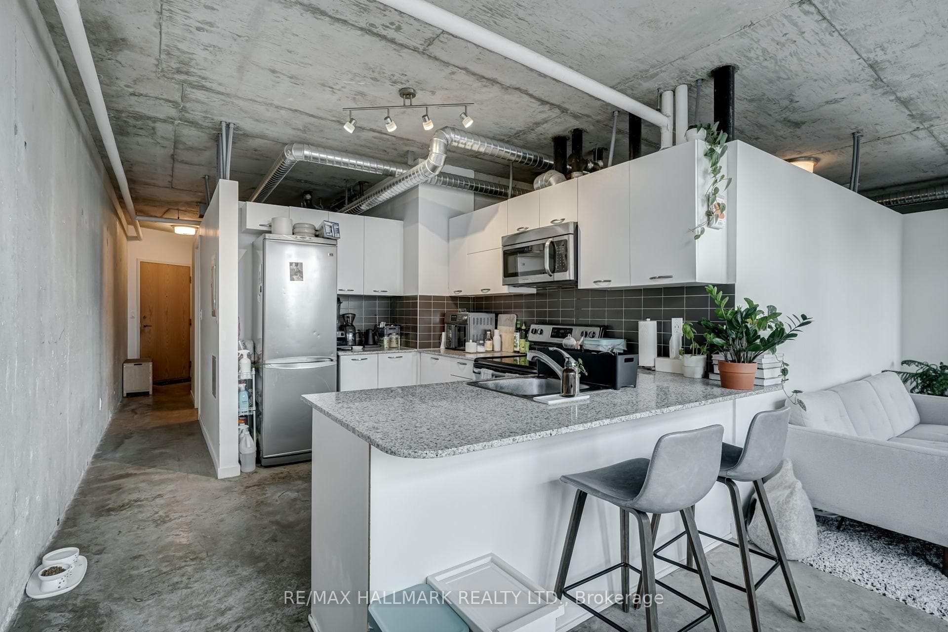 150 Sudbury Street Unit 910 photo 1