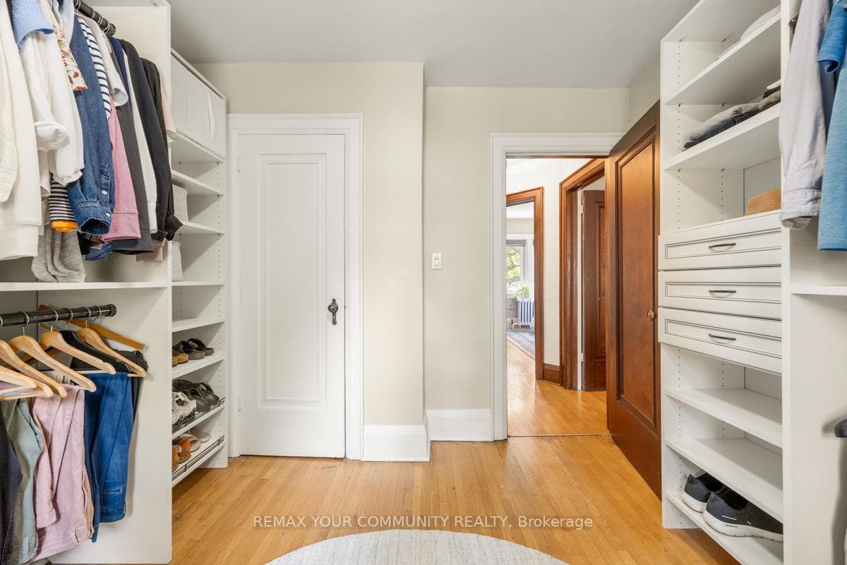 82 Abbott Avenue photo 25