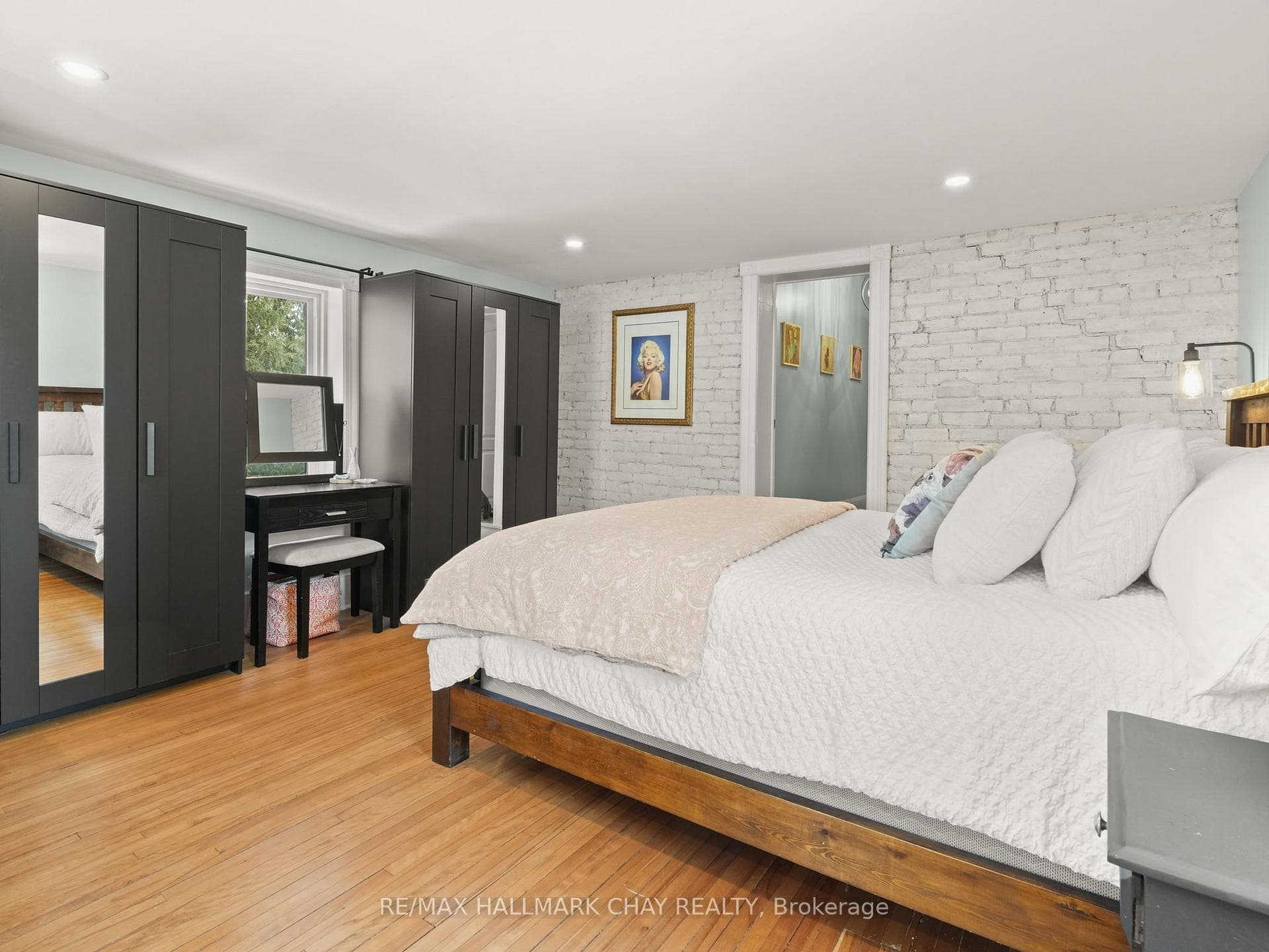134 Victoria Street photo 36