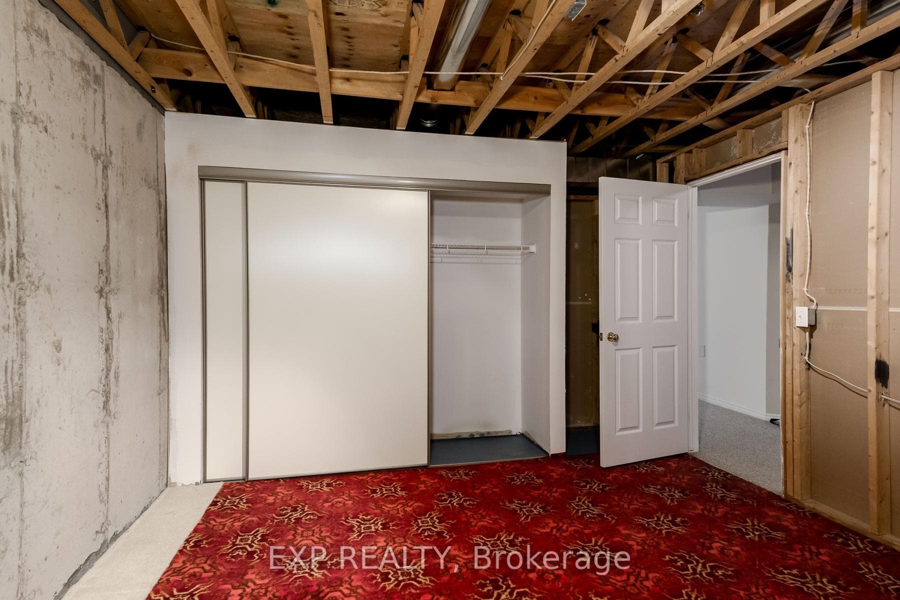 1337 Commissioners Road Unit 17 photo 27