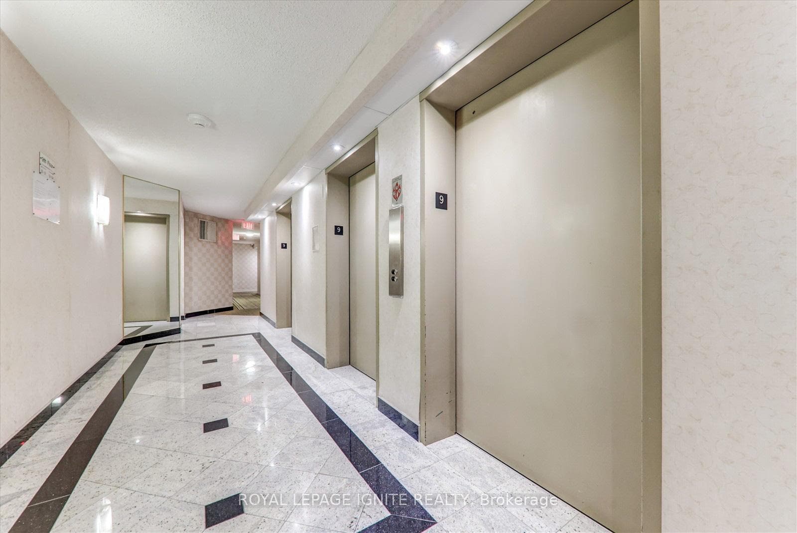 410 Mclevin Avenue Unit 906 photo 4