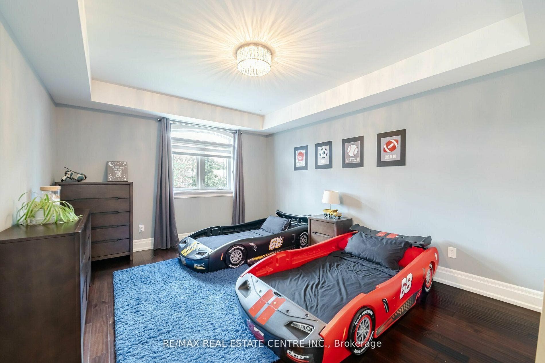 1040 Kent Avenue photo 25