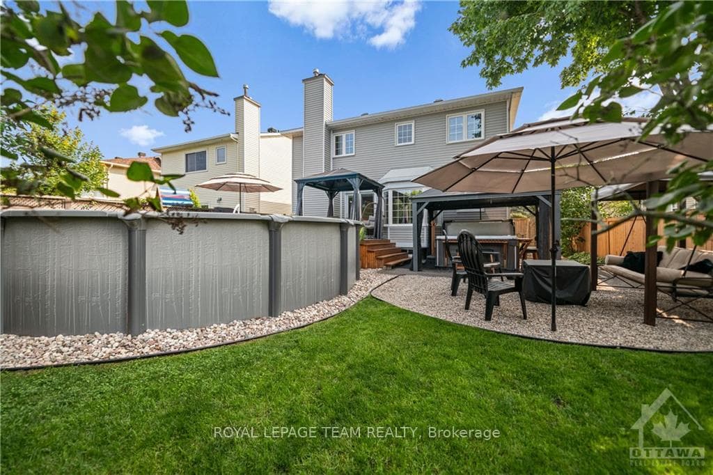 60 FRAMINGHAM Crescent photo 27