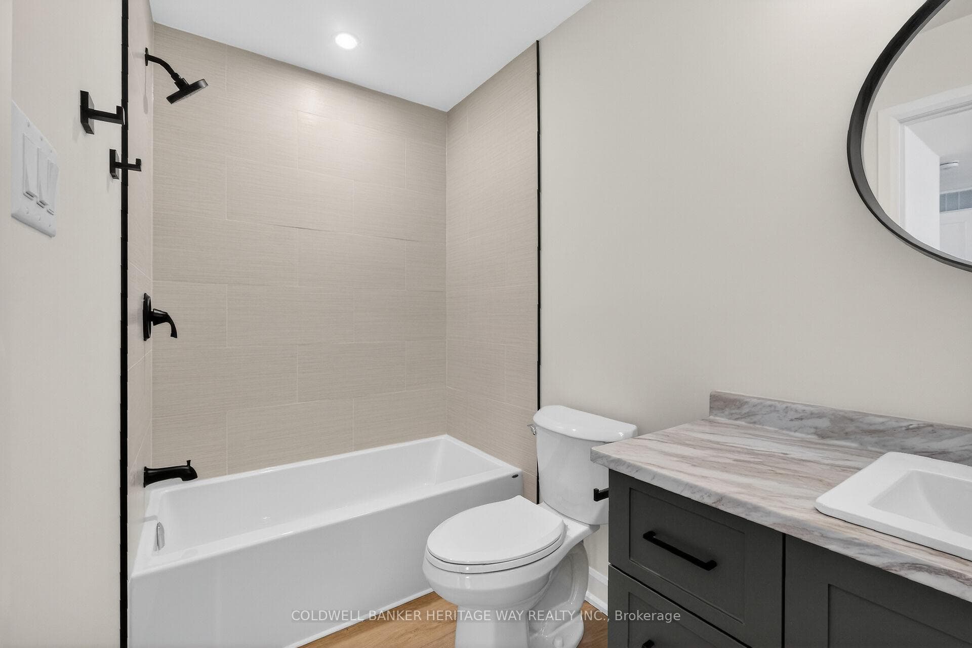 Ensuite
