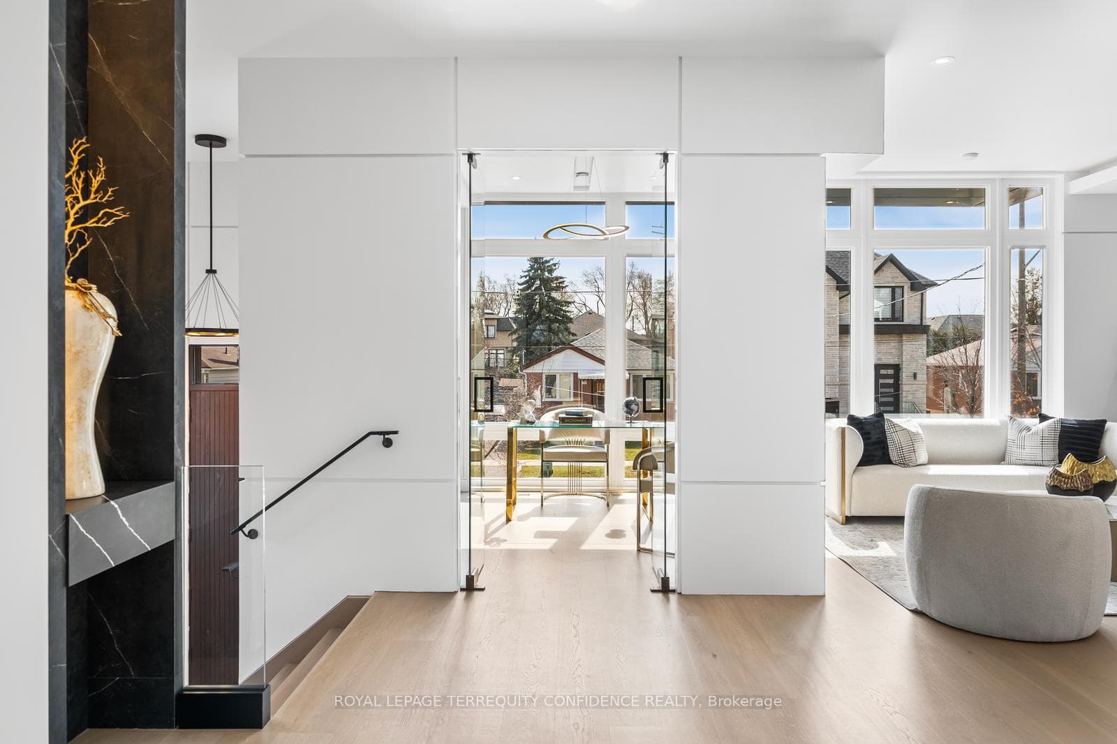 210 Patricia Avenue photo 14