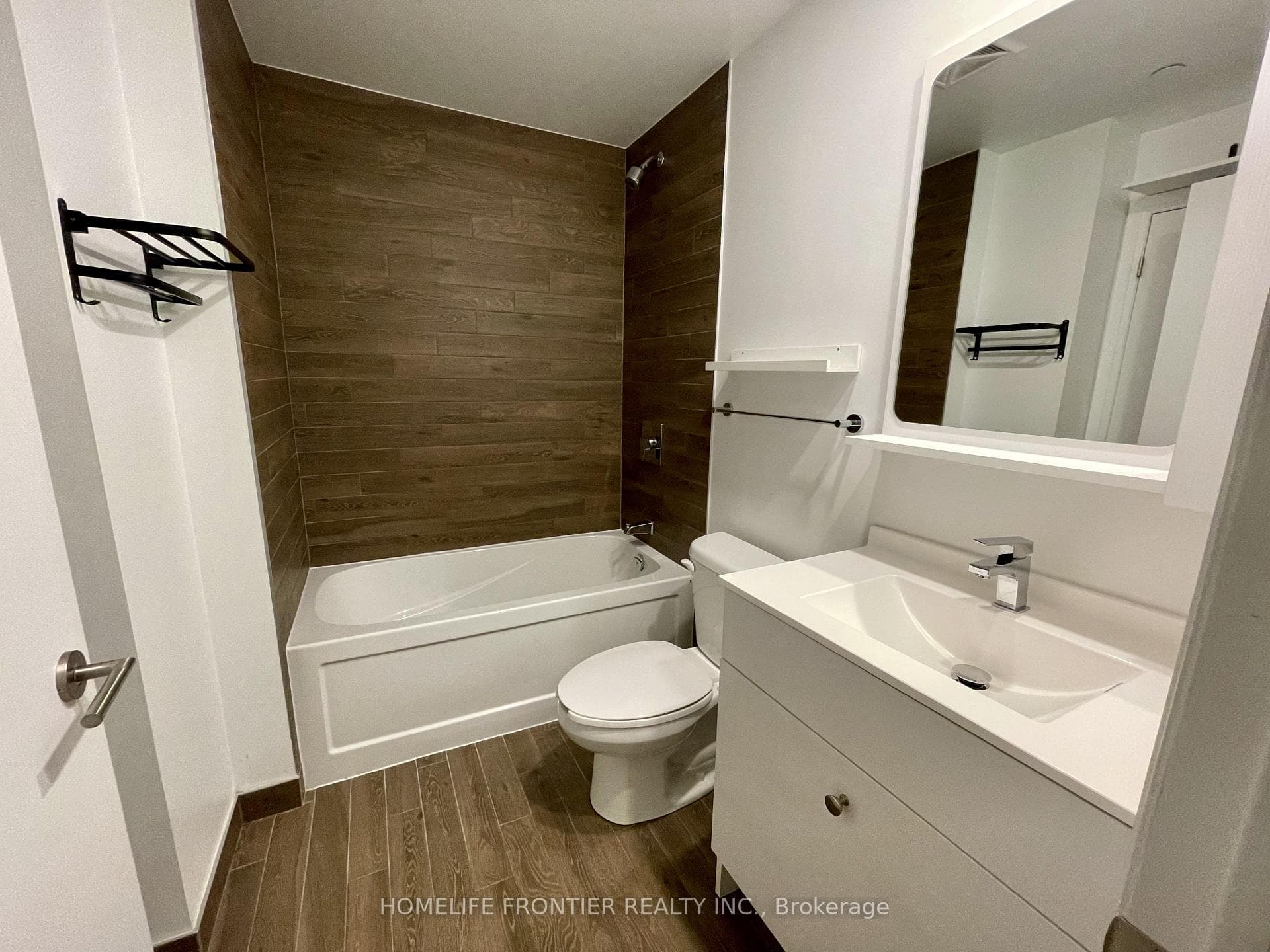 75 Canterbury Place Unit 710 photo 11