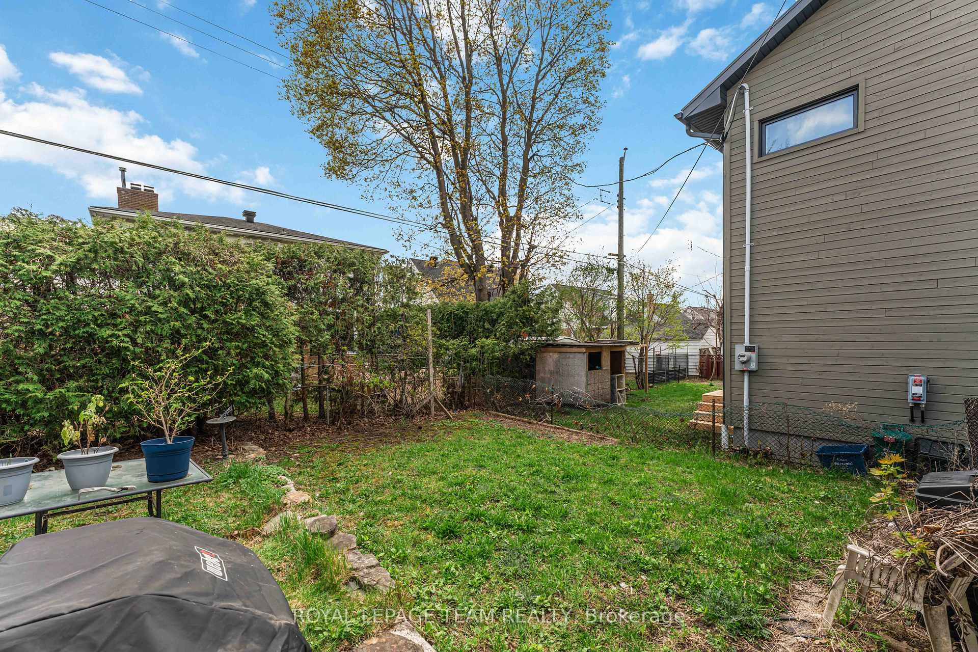 1272 Livingstone Avenue photo 40