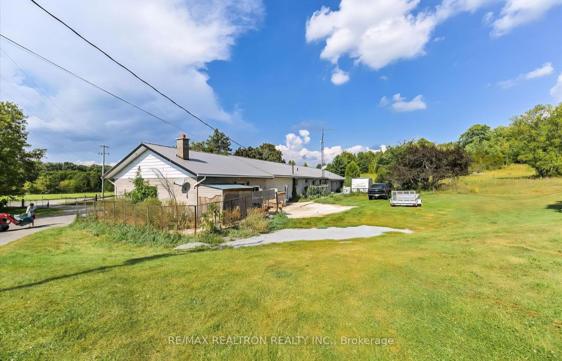 887 County 48 Road photo 6