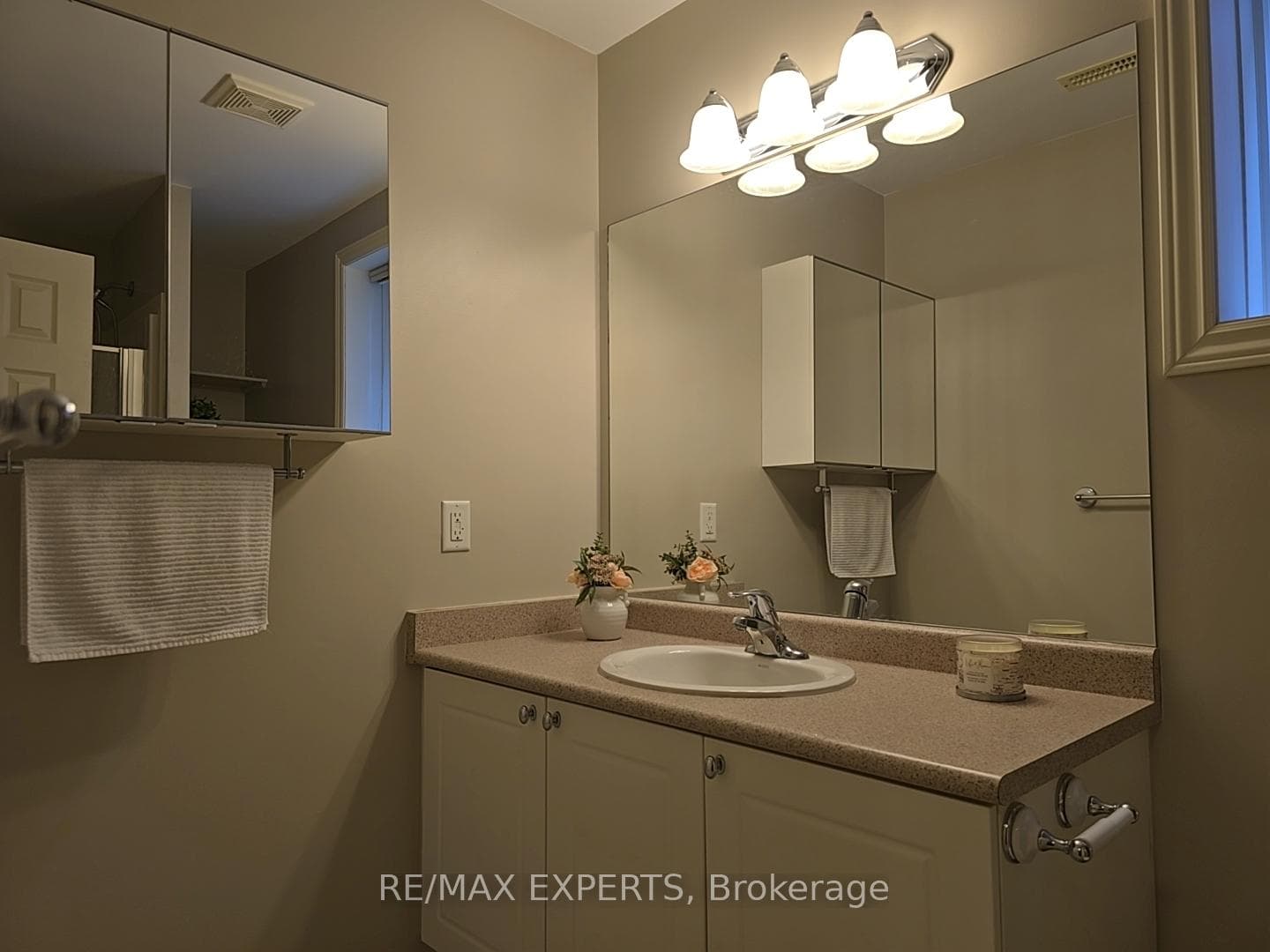 29 Glenhill Drive photo 33