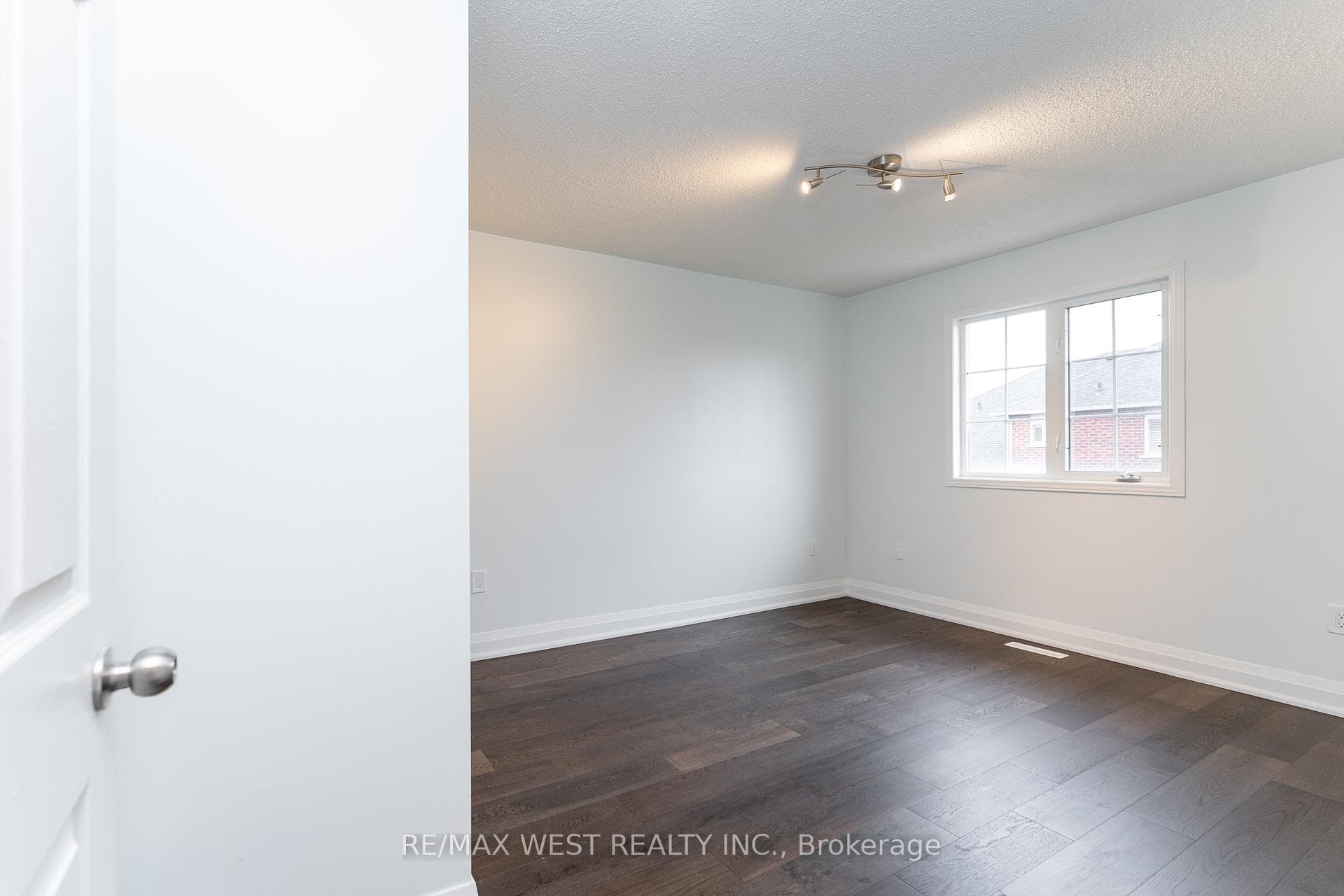 274 Pettigrew Trail photo 15
