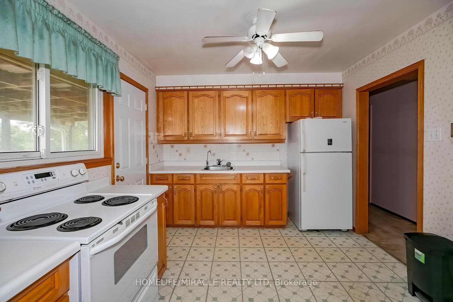 31 Alderbury Crescent photo 9