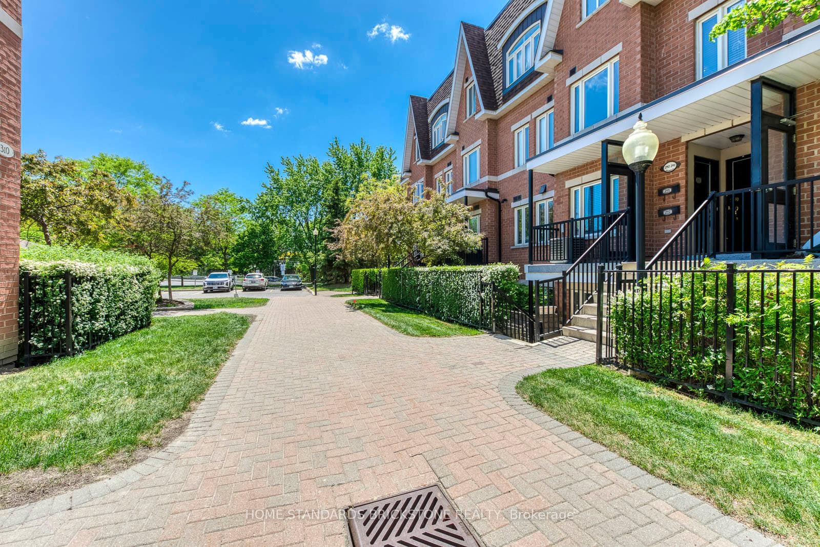 306 John Street Unit 291 photo 23