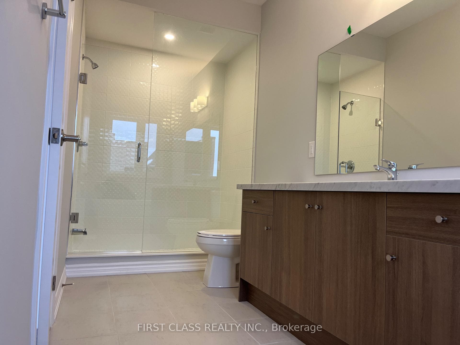34 Freeman Williams Street photo 9