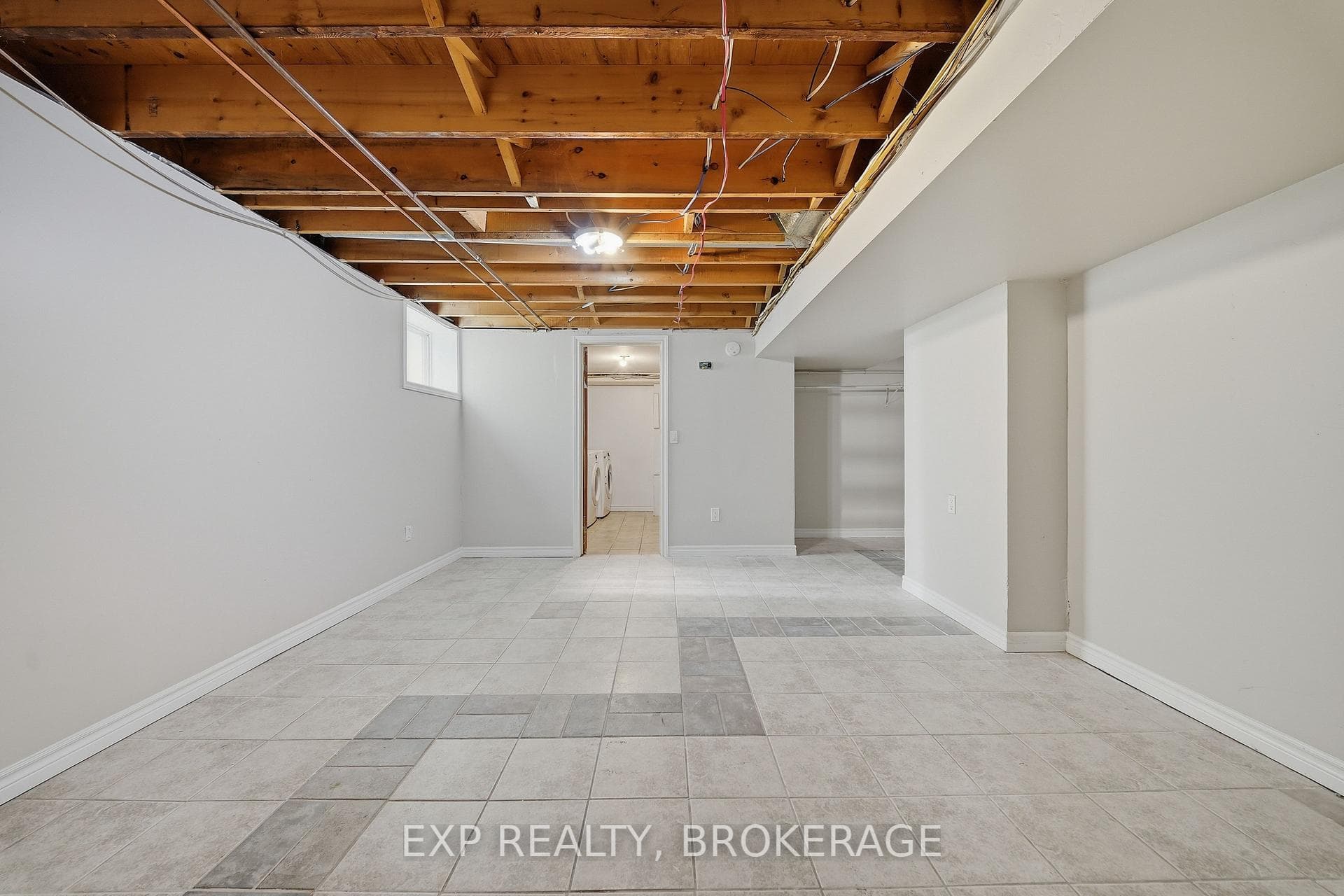 729 Allum Avenue photo 32