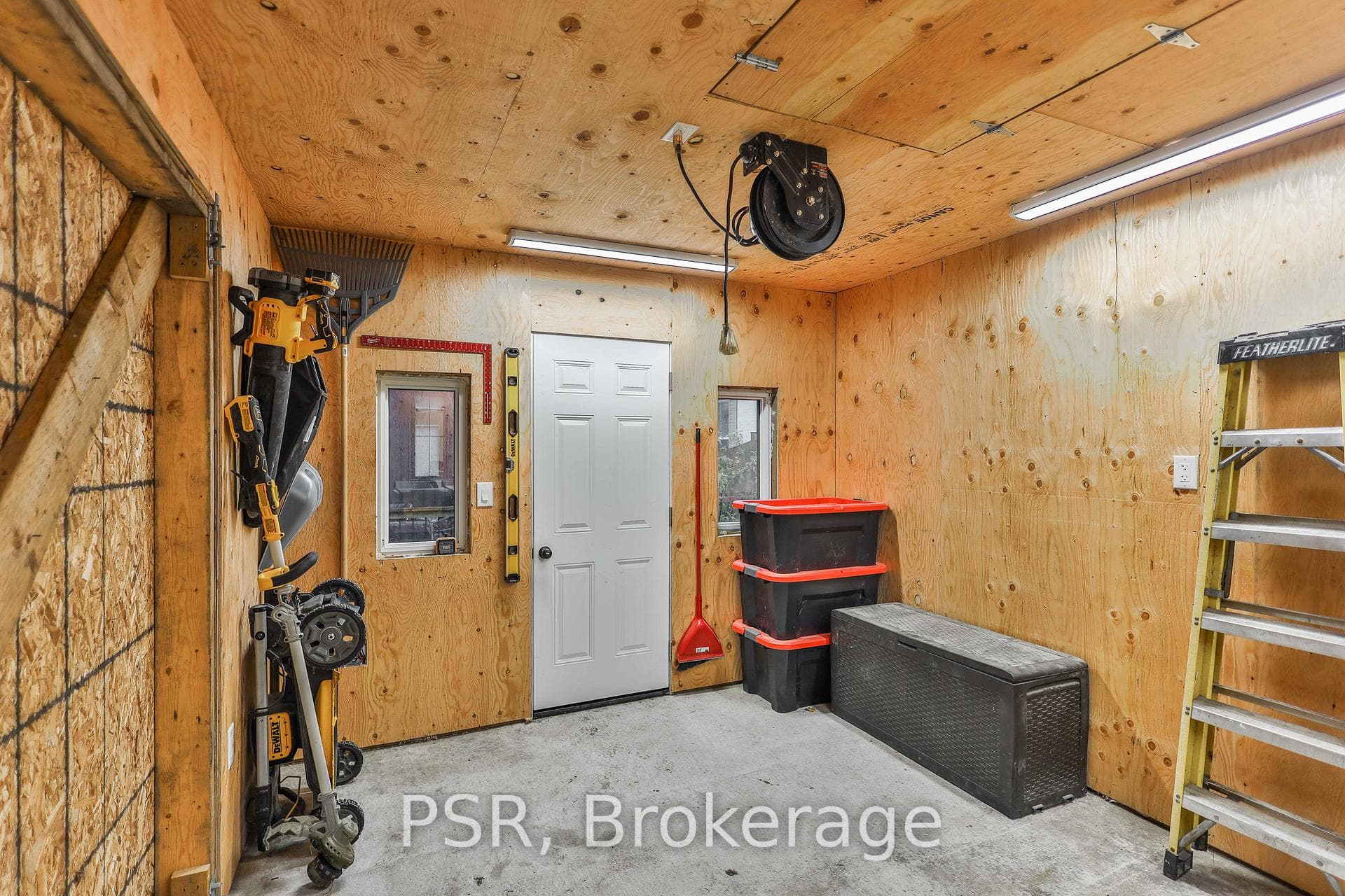 174 Albert Street photo 27
