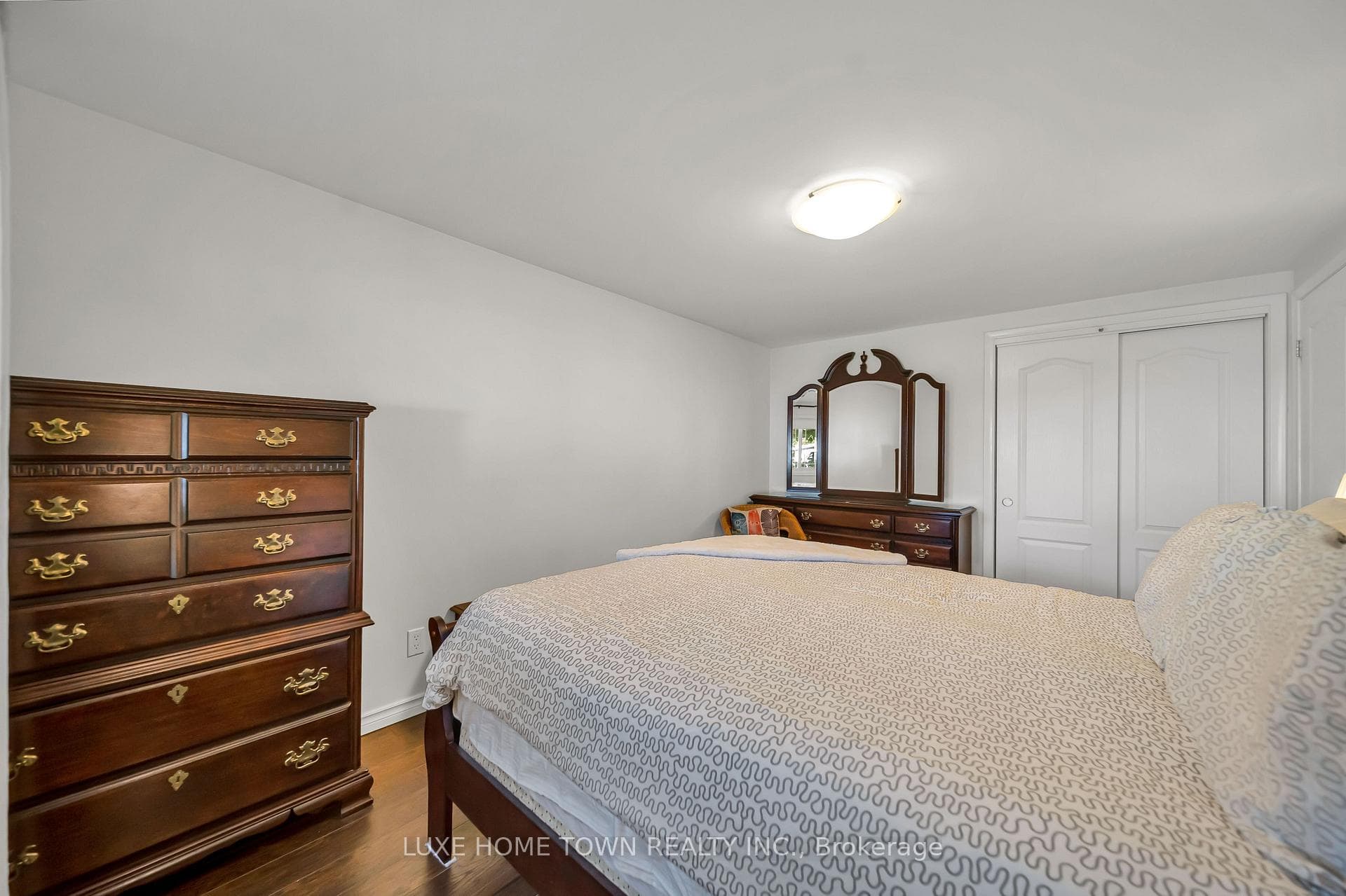 12 Mcnab Drive photo 22