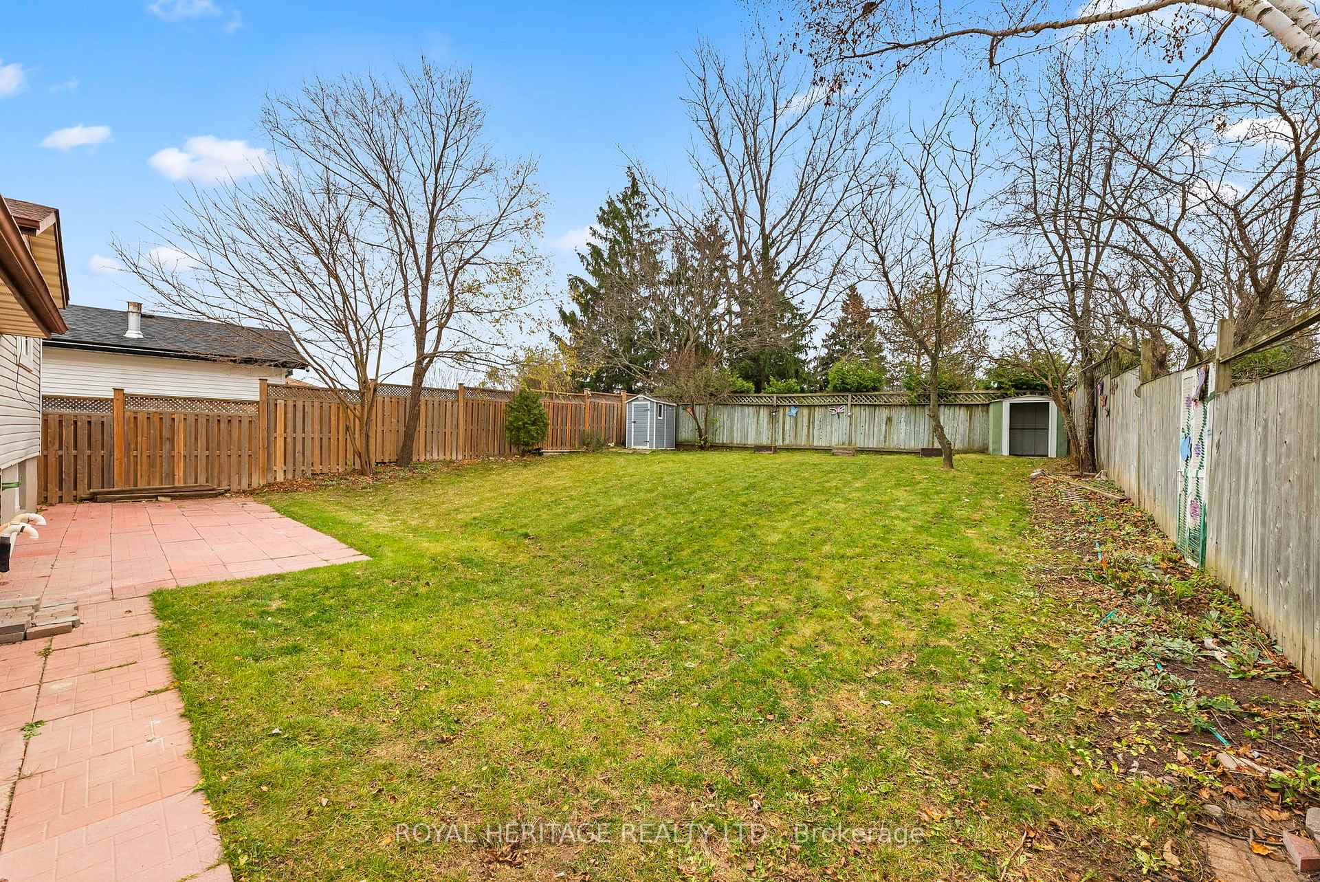 1569 Redwood Drive photo 4