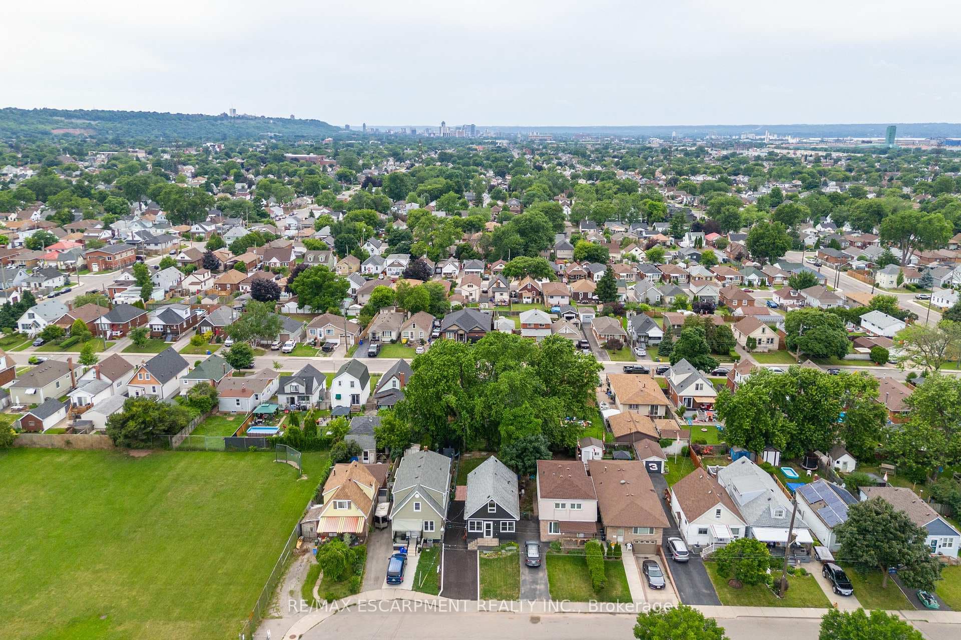 163 Glennie Avenue photo 11