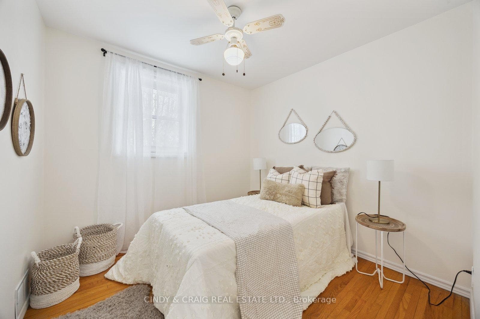 507 Stewart Street photo 10