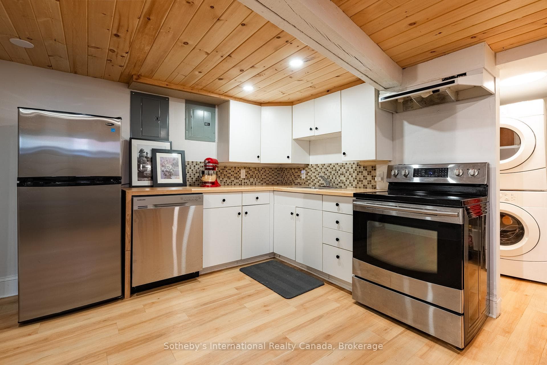 173 Markland Street photo 36