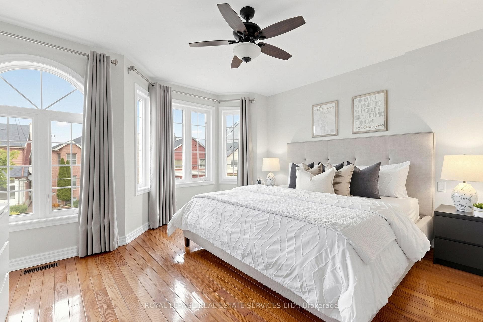256 Earlscourt Avenue photo 16