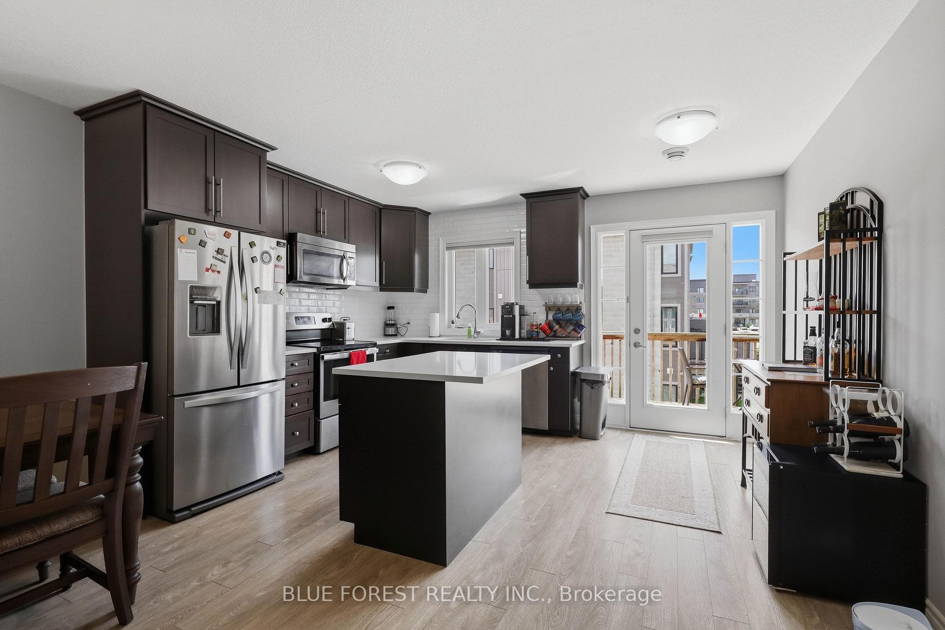 3320 Meadowgate Boulevard Unit 124 photo 5