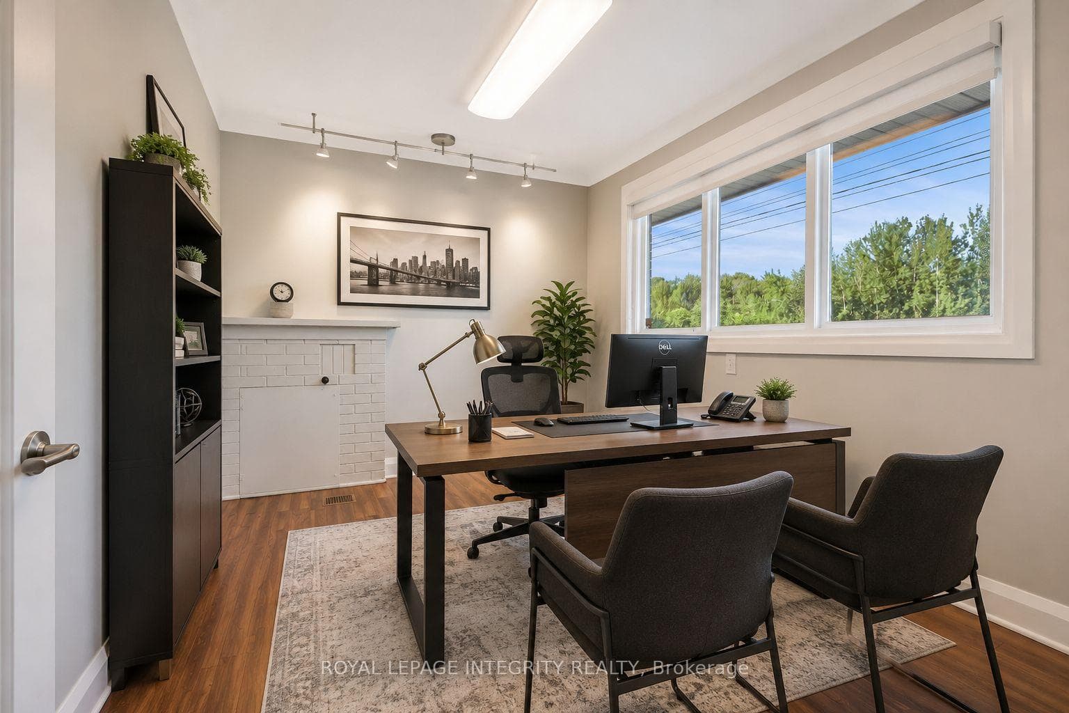 1443 Woodroffe Avenue photo 4