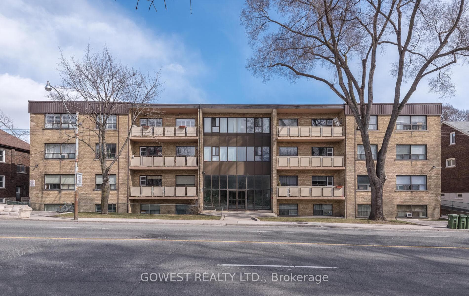 205 Keele Street Unit 206 photo 1