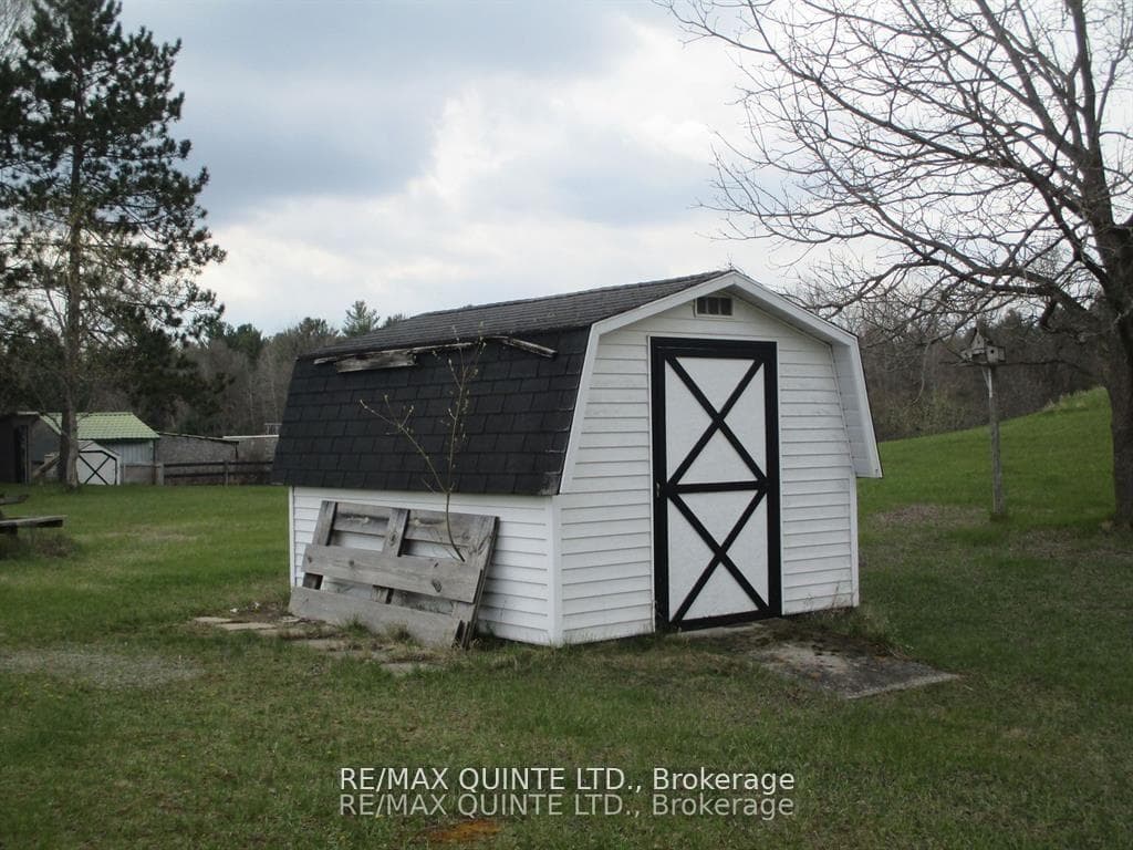 142 Crookston Road photo 5