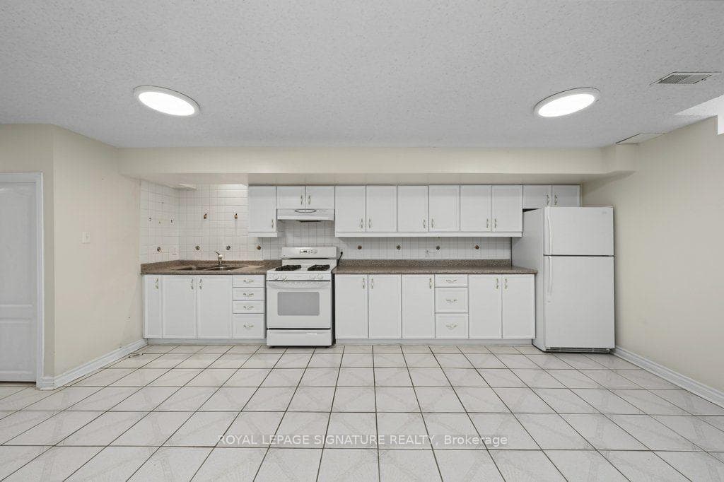 46 Gianmarco Way photo 33