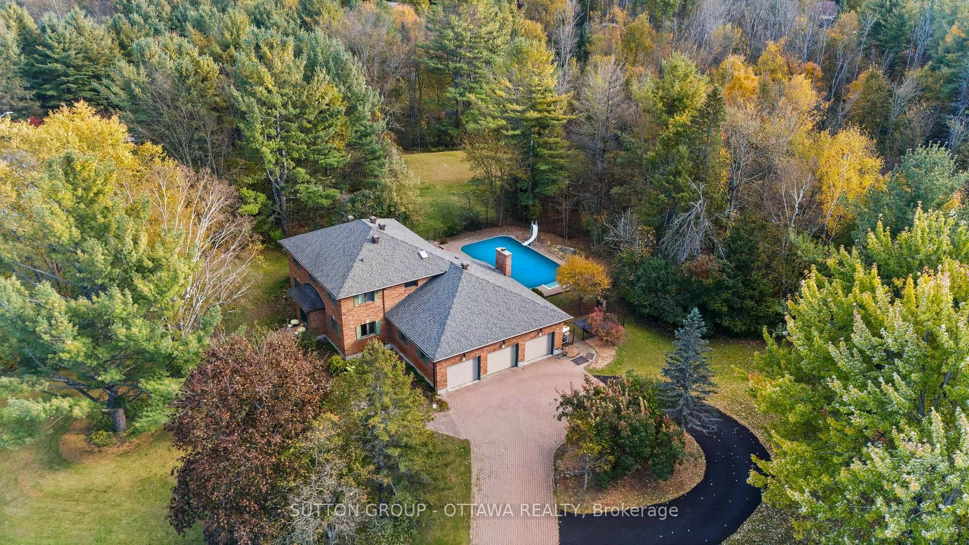 7 ROLSTON Way photo 42