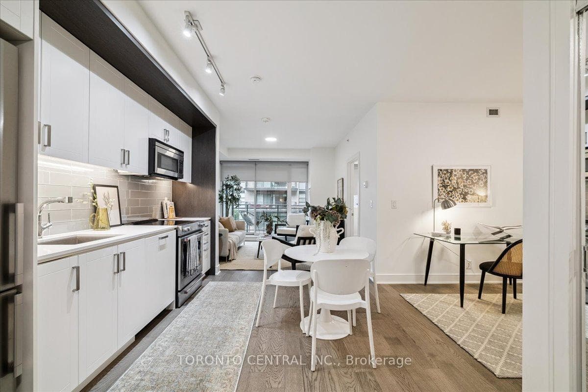 1575 Lakeshore Road Unit 237 photo 1