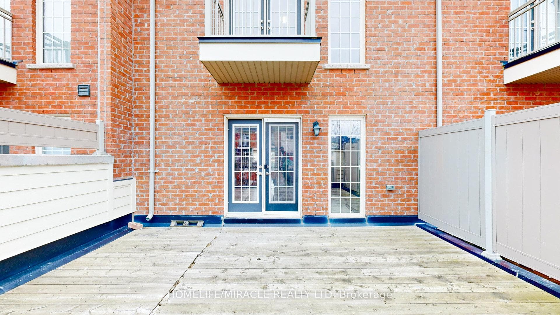 2510 Countryside Drive Unit 31 photo 24