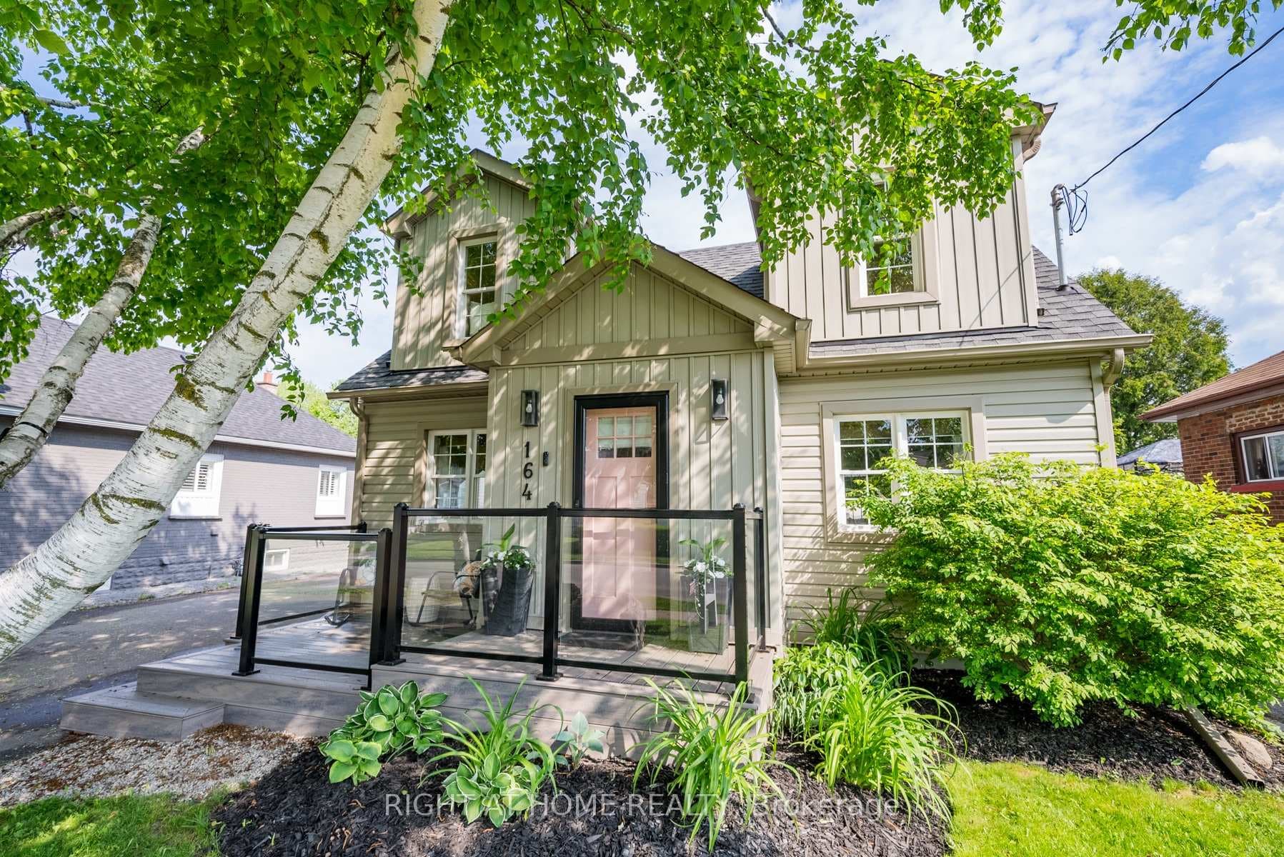 164 Stacey Avenue photo 1