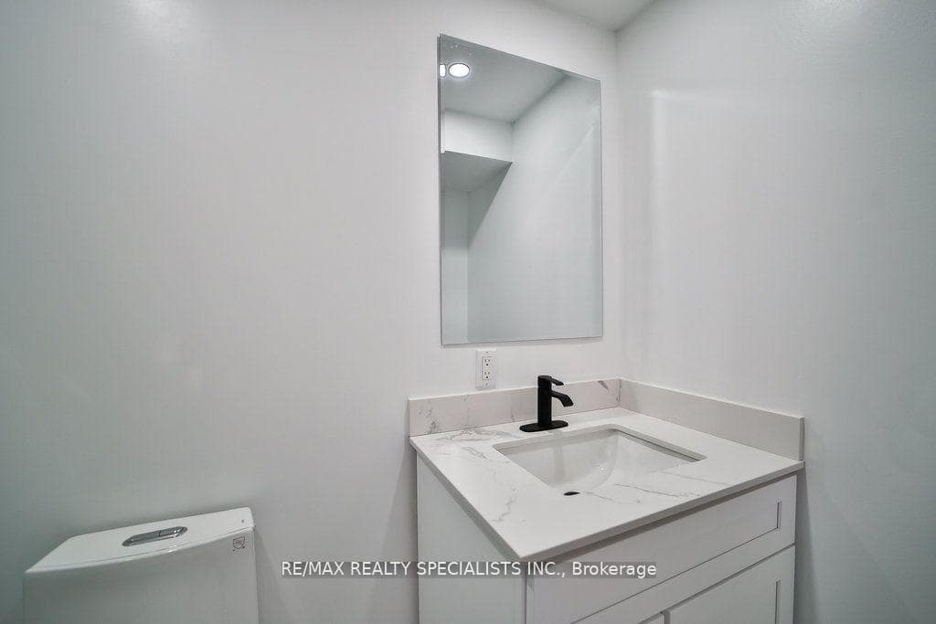 95 Luba Avenue photo 39