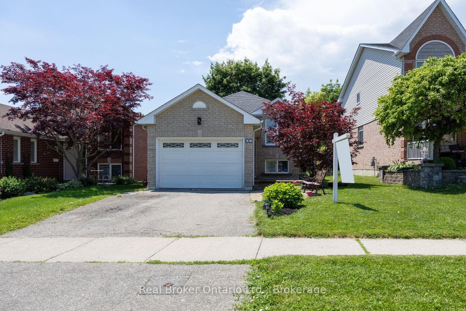 36 Apple Blossom Boulevard photo 2