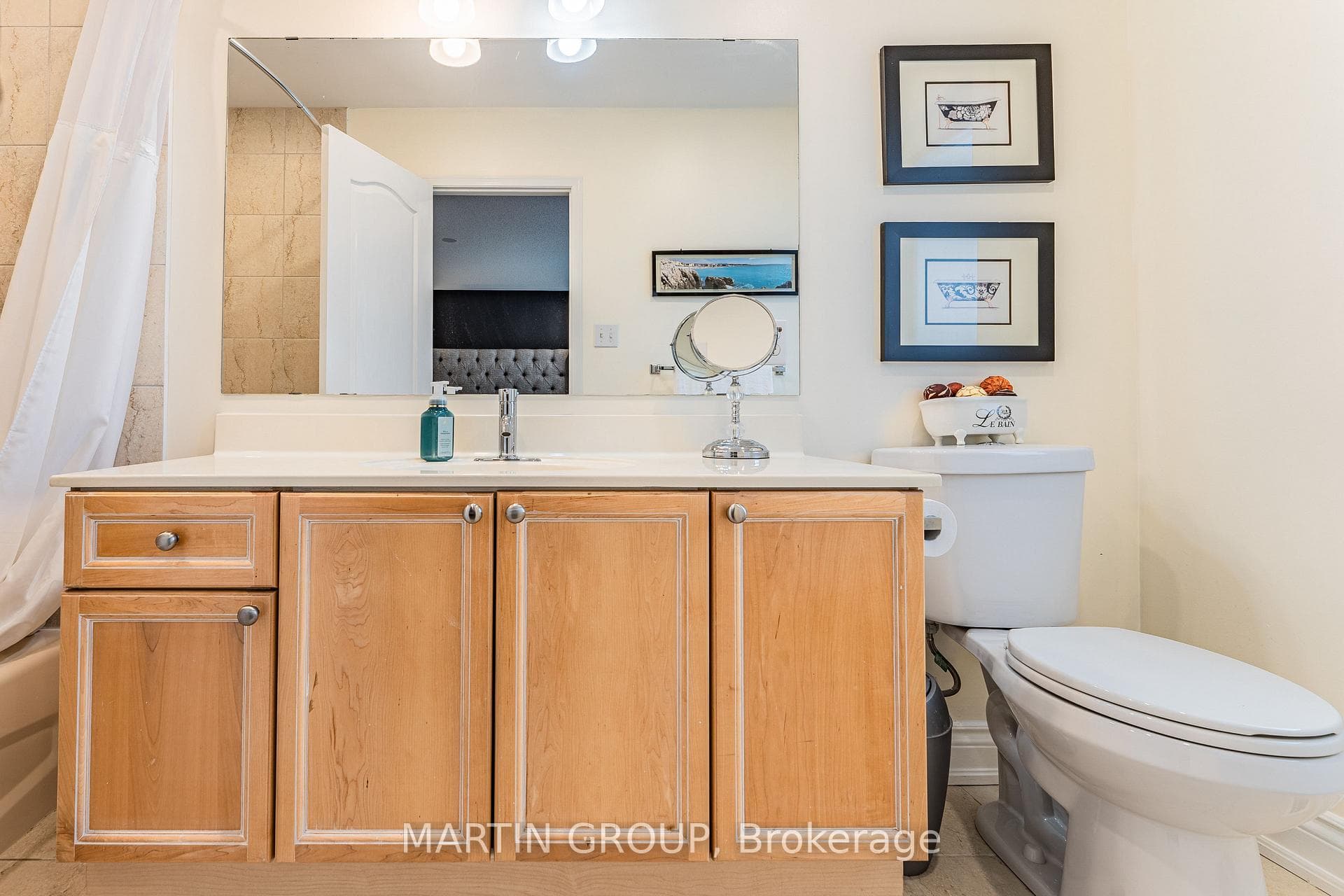 1228 CHAPMAN Crescent photo 21