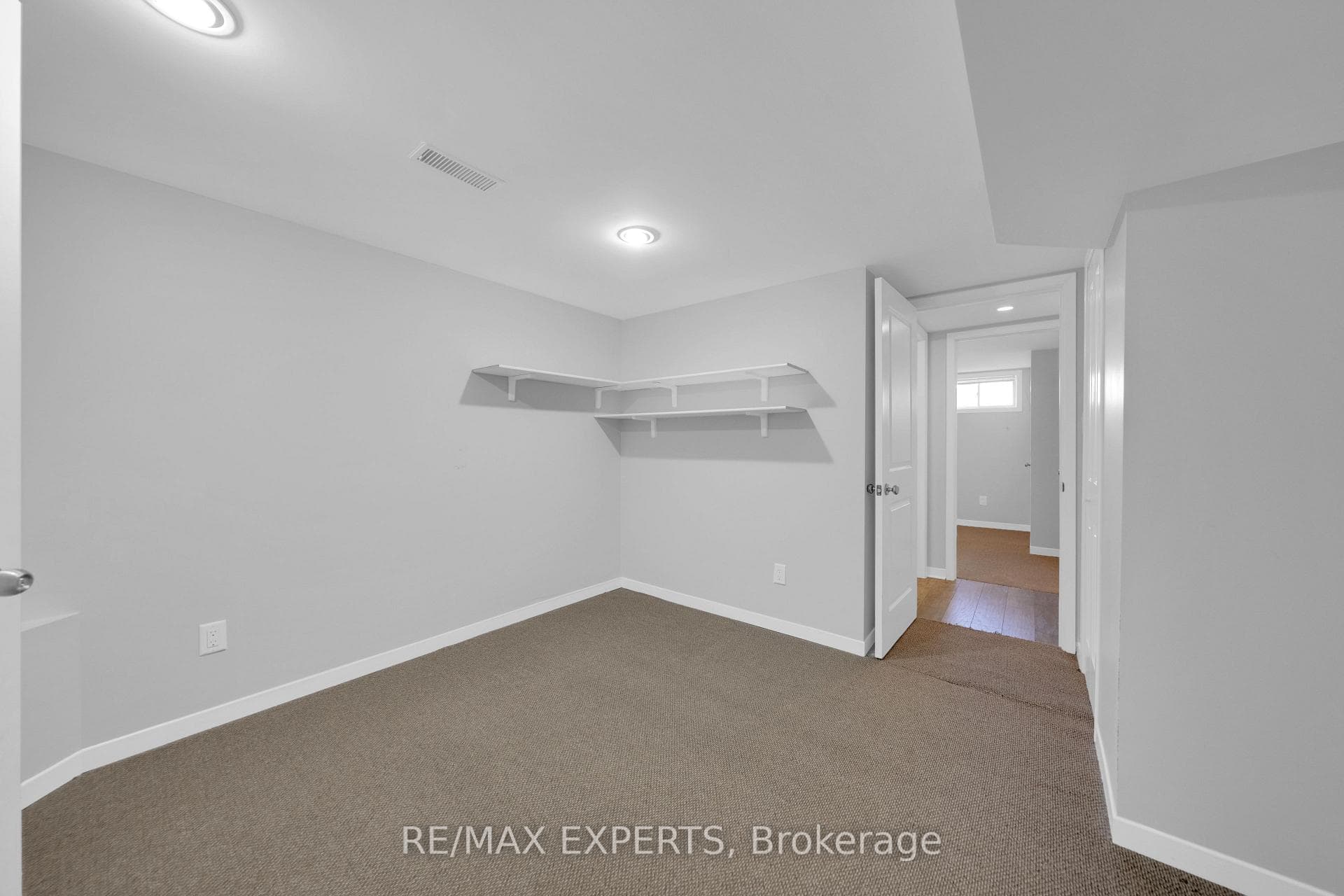 87 Eugenia Street Unit LOWER photo 17