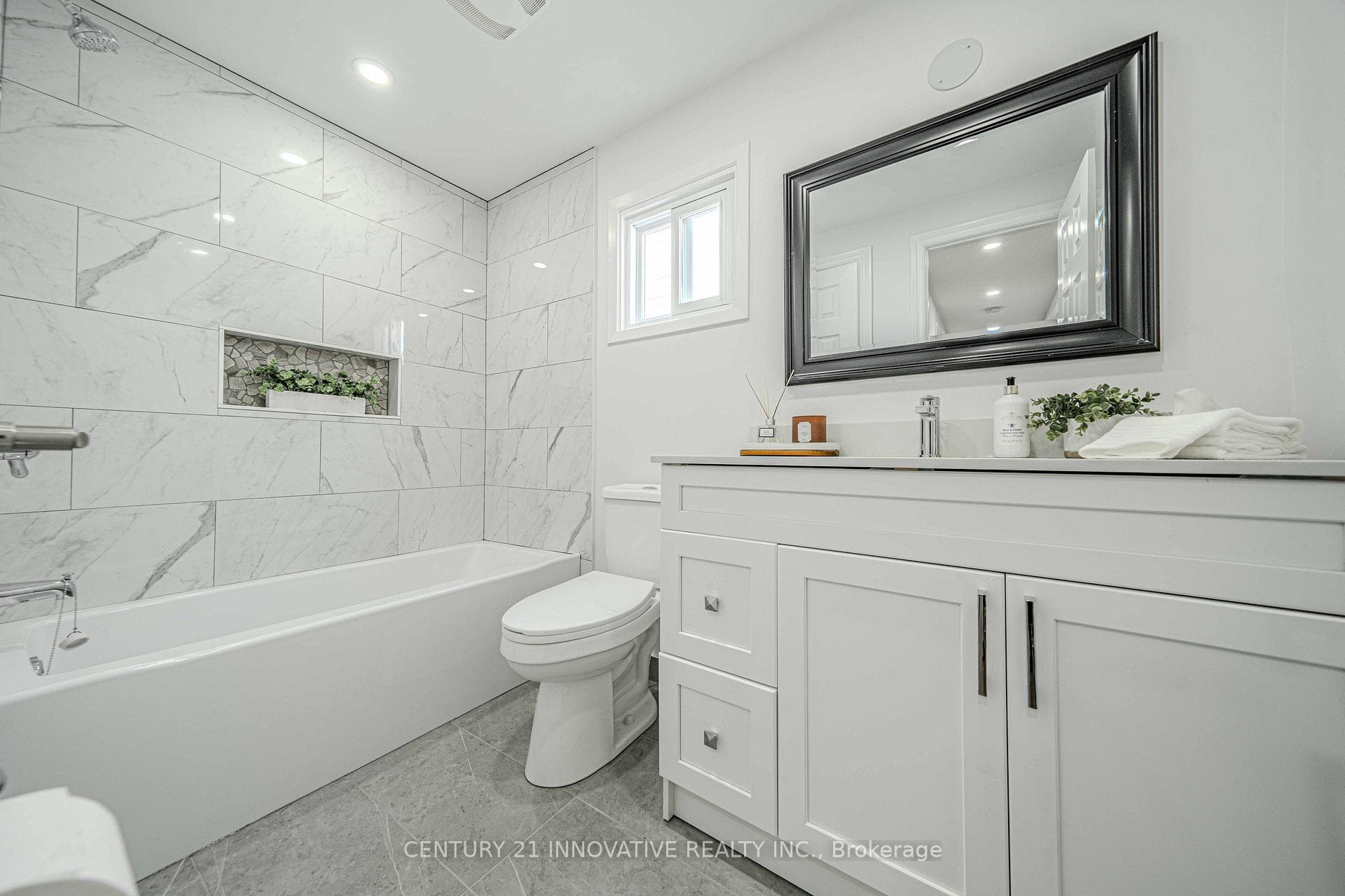52 Humphrey Drive photo 20