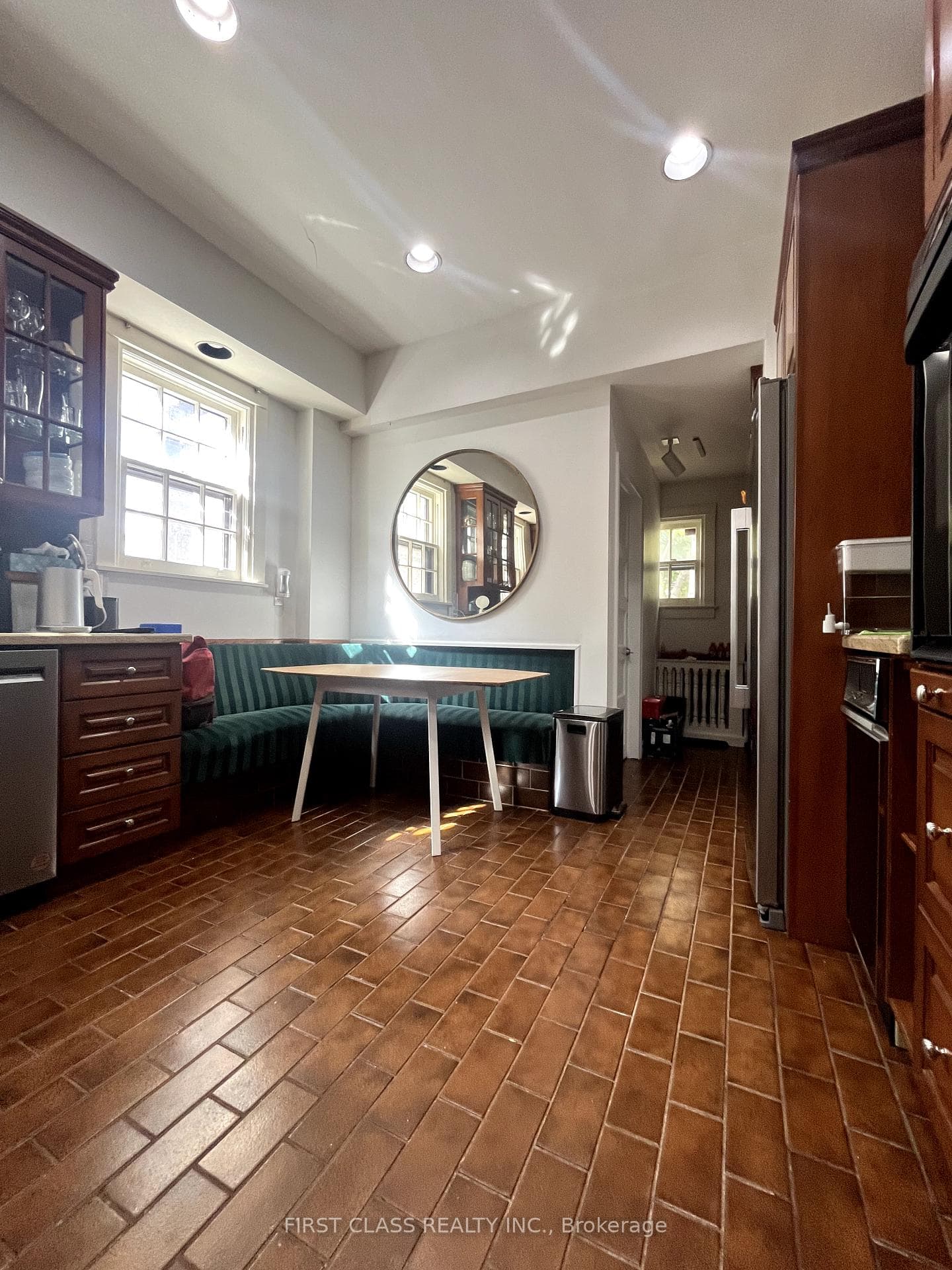 19 Glengrove Avenue photo 12