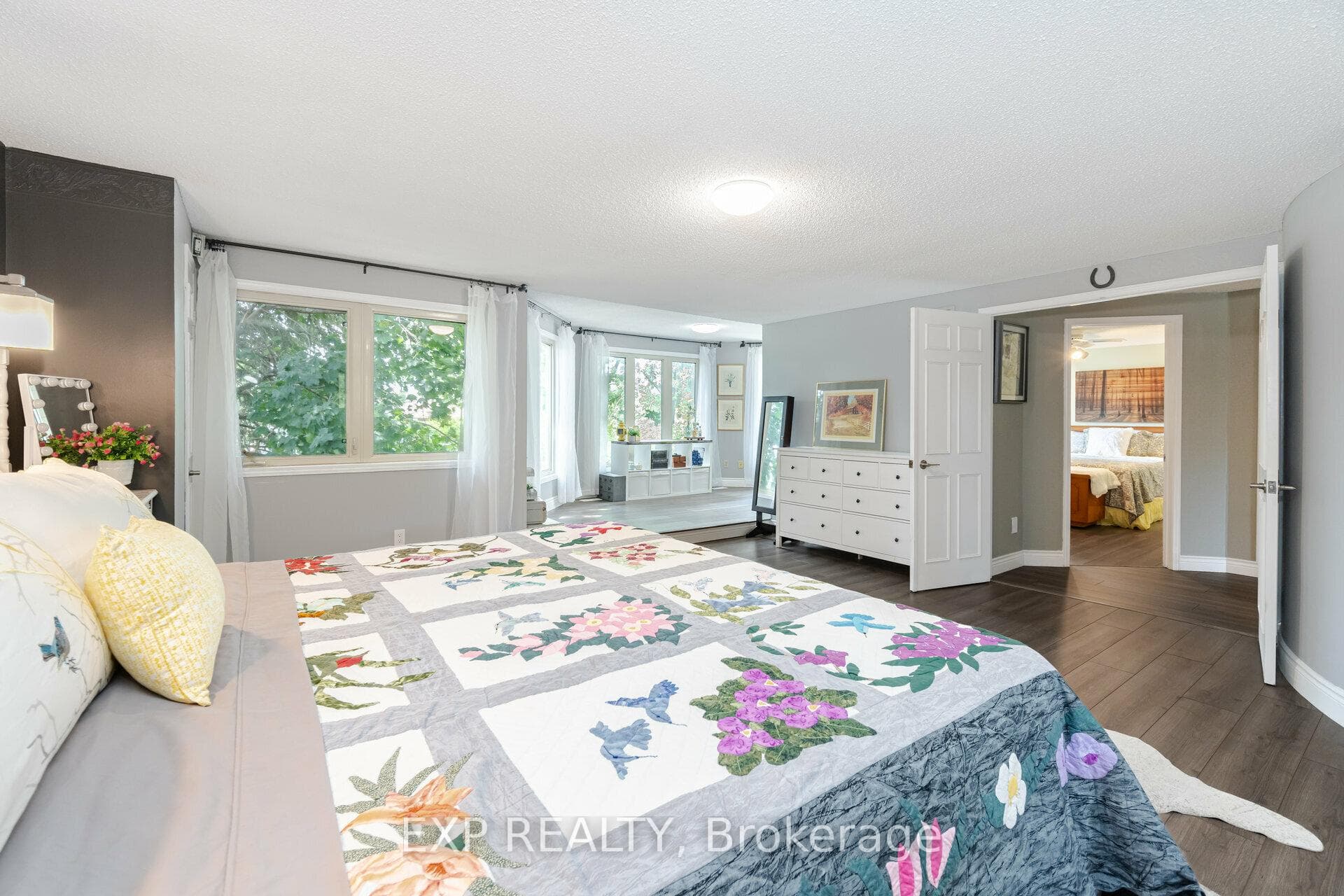 24 Howell Street photo 20