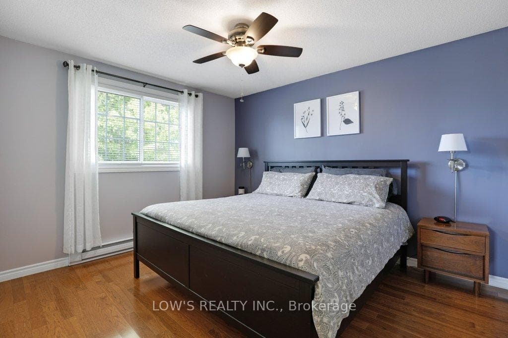 121 Barton Street photo 19