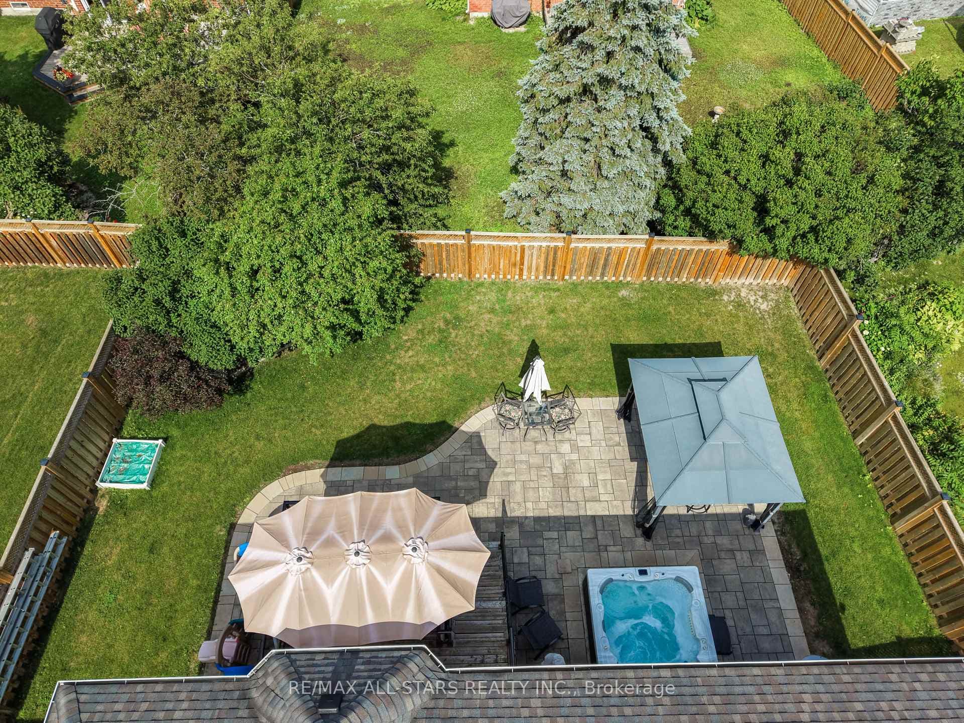 29 Fourth Avenue photo 49
